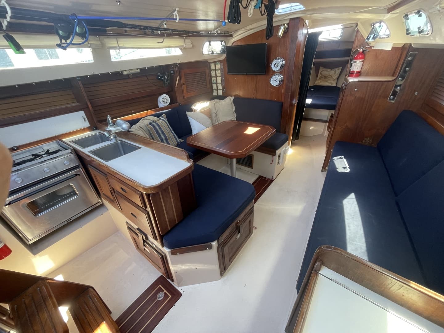 1989 Catalina MKII - Image 16