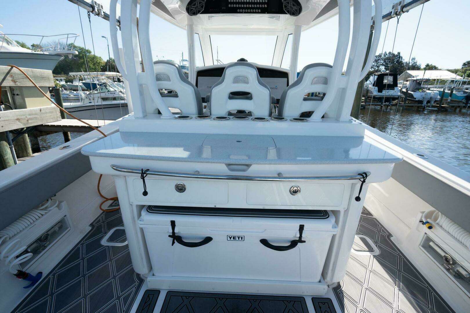 2020 BlackWater 43 Sportfish - Image 29
