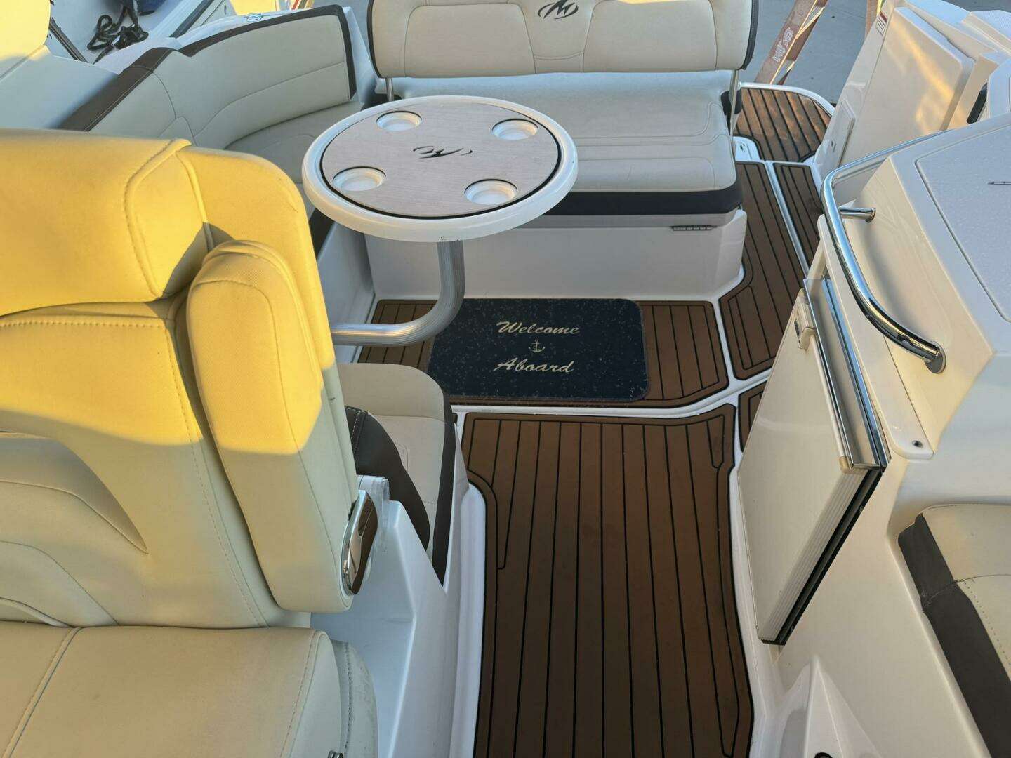 2018 Monterey 295 SY - Image 29