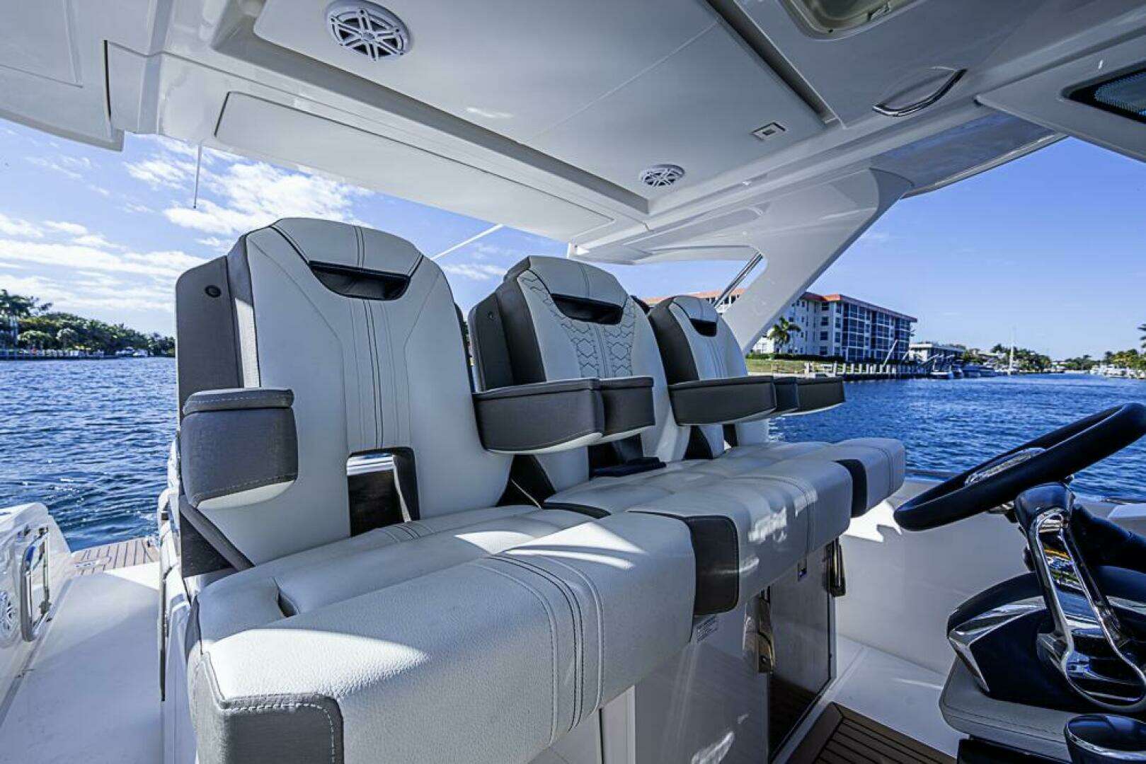 2023 Tiara Yachts 34LS - Image 45
