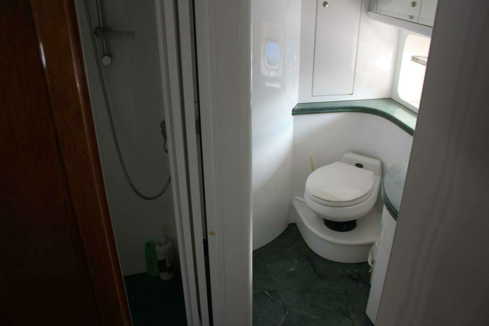 1999 Horizon 70 FLY - Image 55