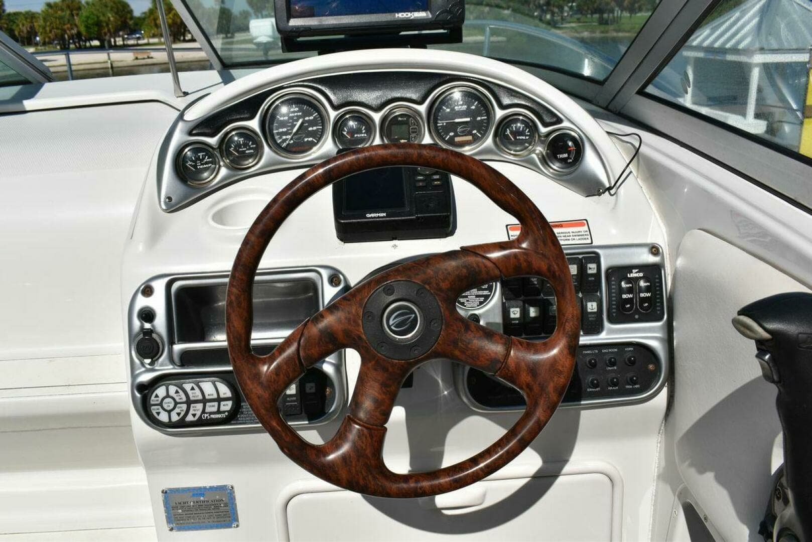 2005 Crownline 275 CCR - Image 18