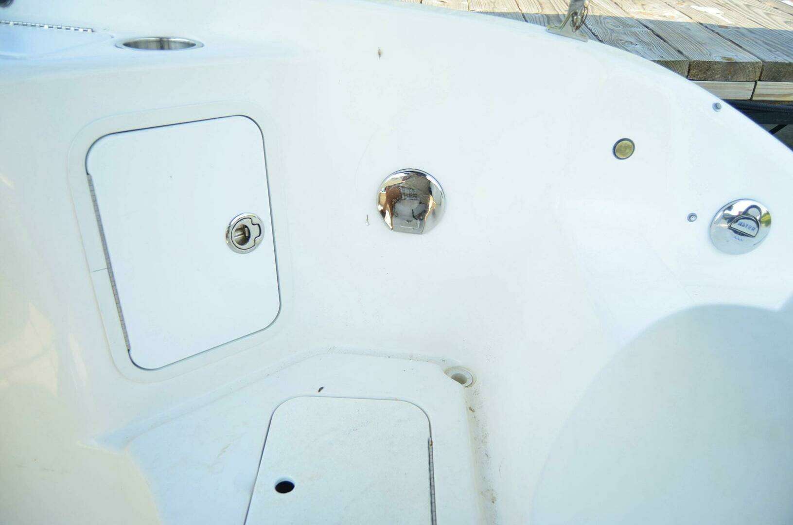 2011 Hurricane SunDeck 217 OB - Image 47