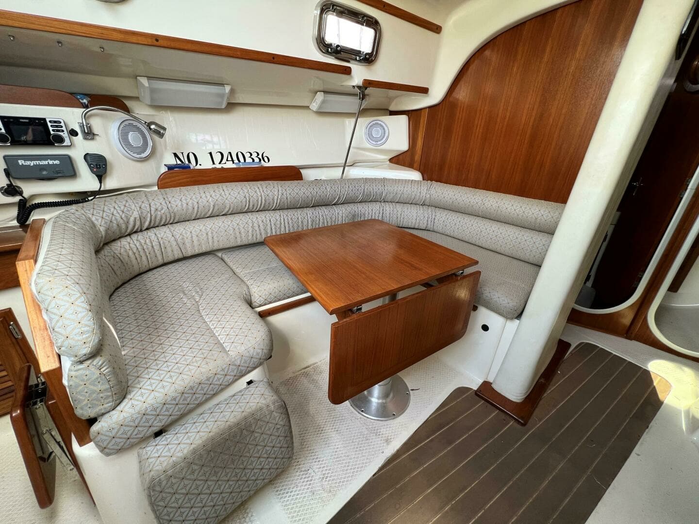2012 Seaward 32 - Image 27