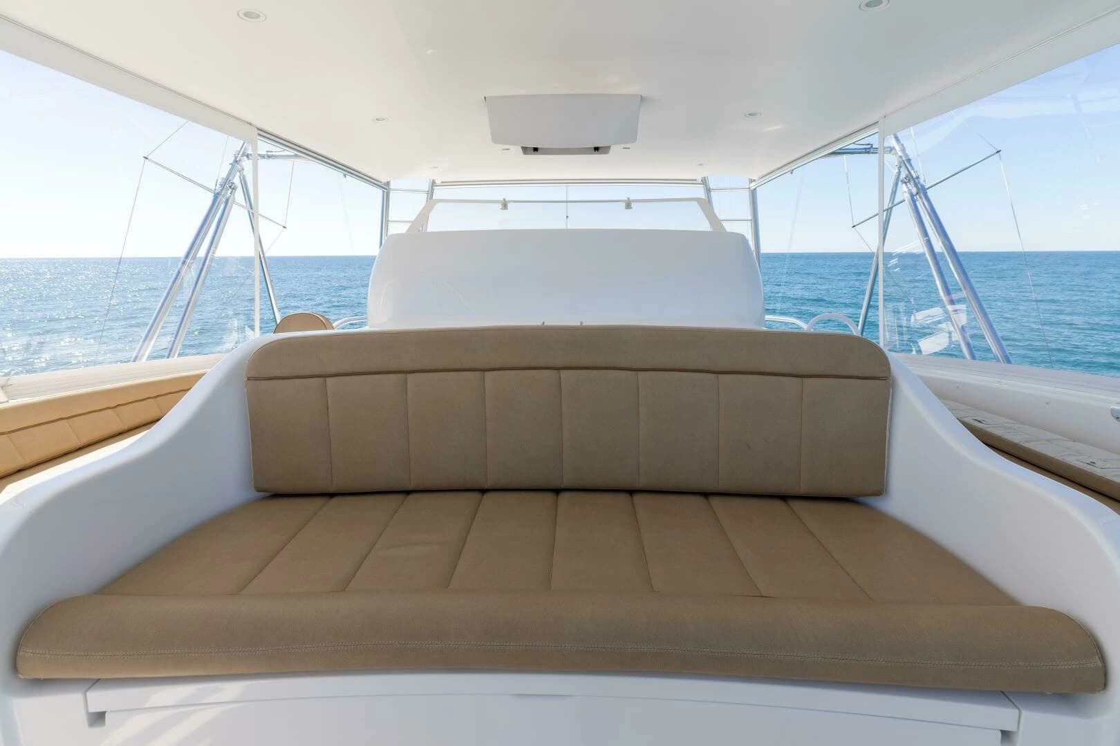 2013 Viking 76 Convertible - Image 59