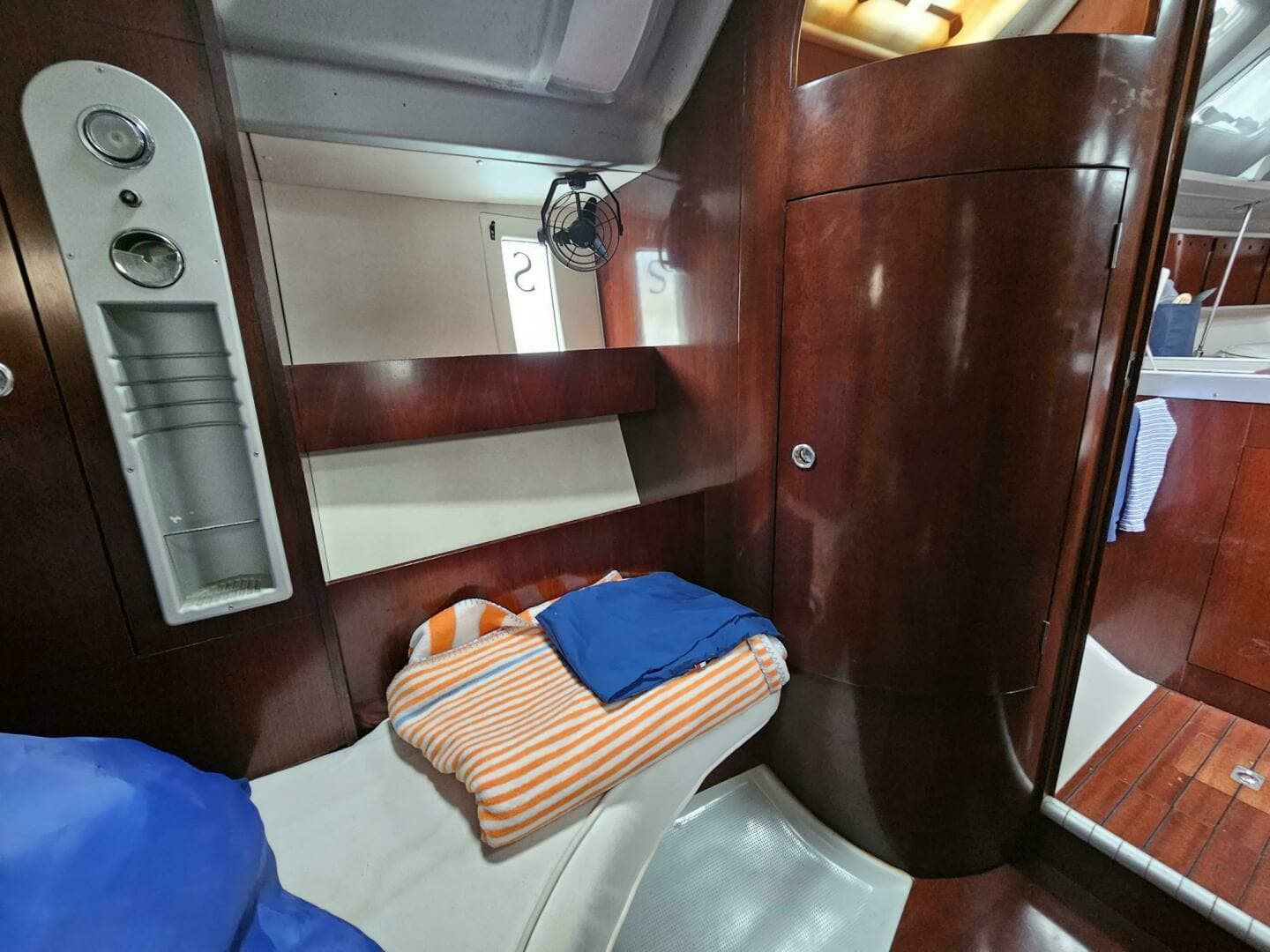 1990 Beneteau First 41 S5 - Image 30