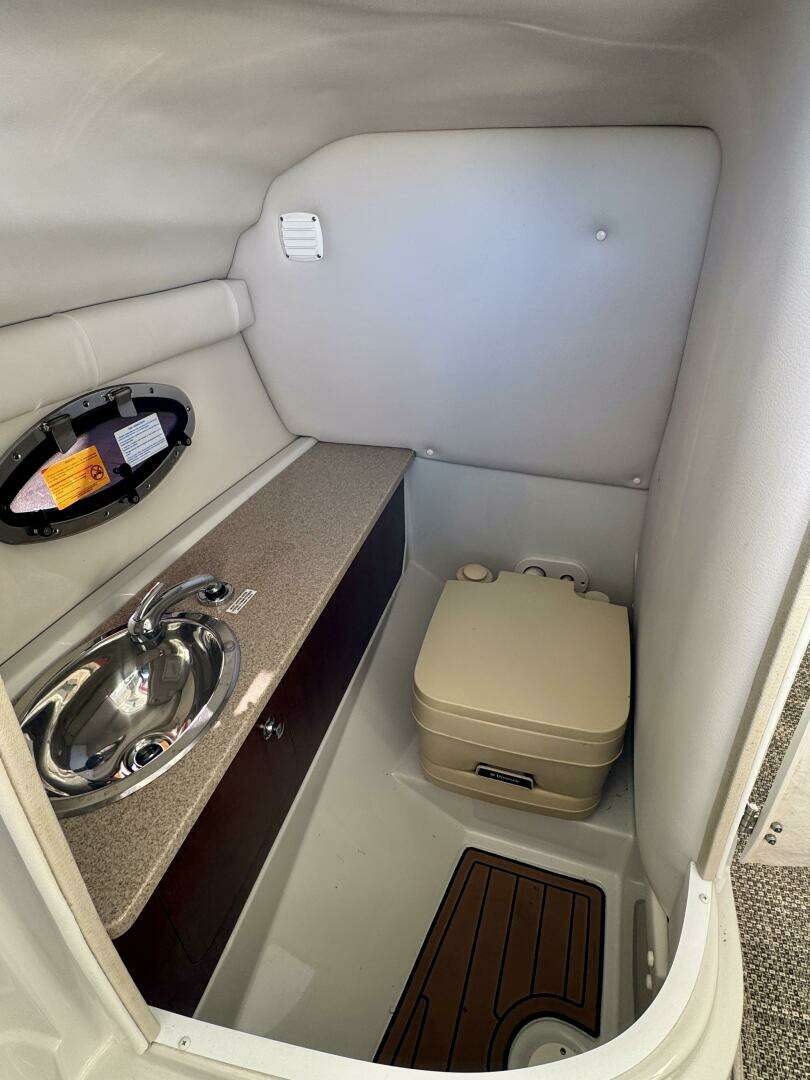 2016 Crownline Eclipse E4 - Image 49
