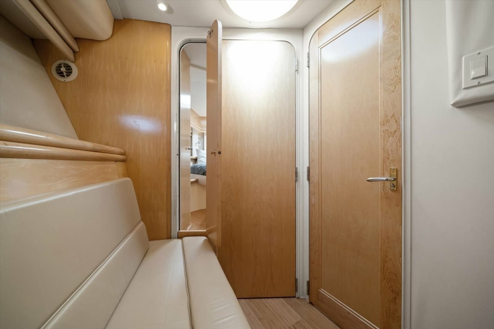 1998 Carver 455 Aft Cabin MY - Image 84