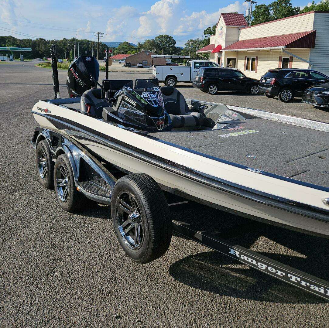 2020 Ranger Z520L - Image 7