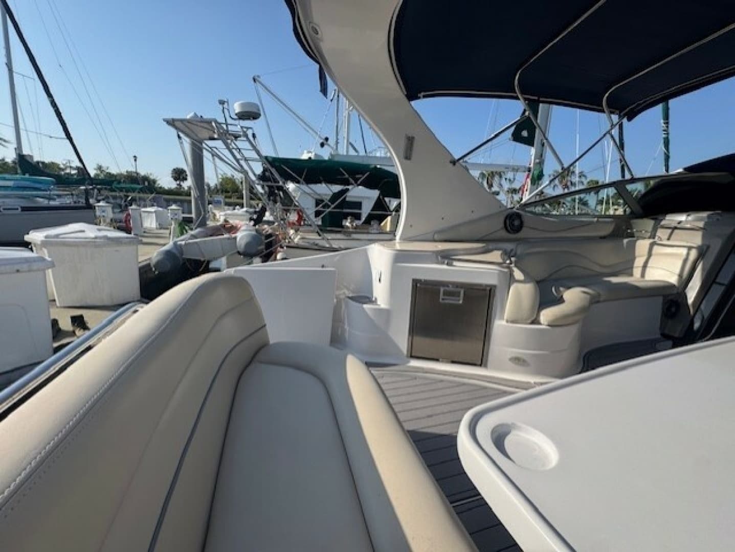 2006 Larson 370 Cabrio - Image 35