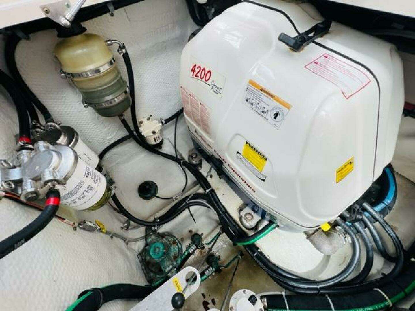 2014 Grady-White Freedom 335 - Image 51