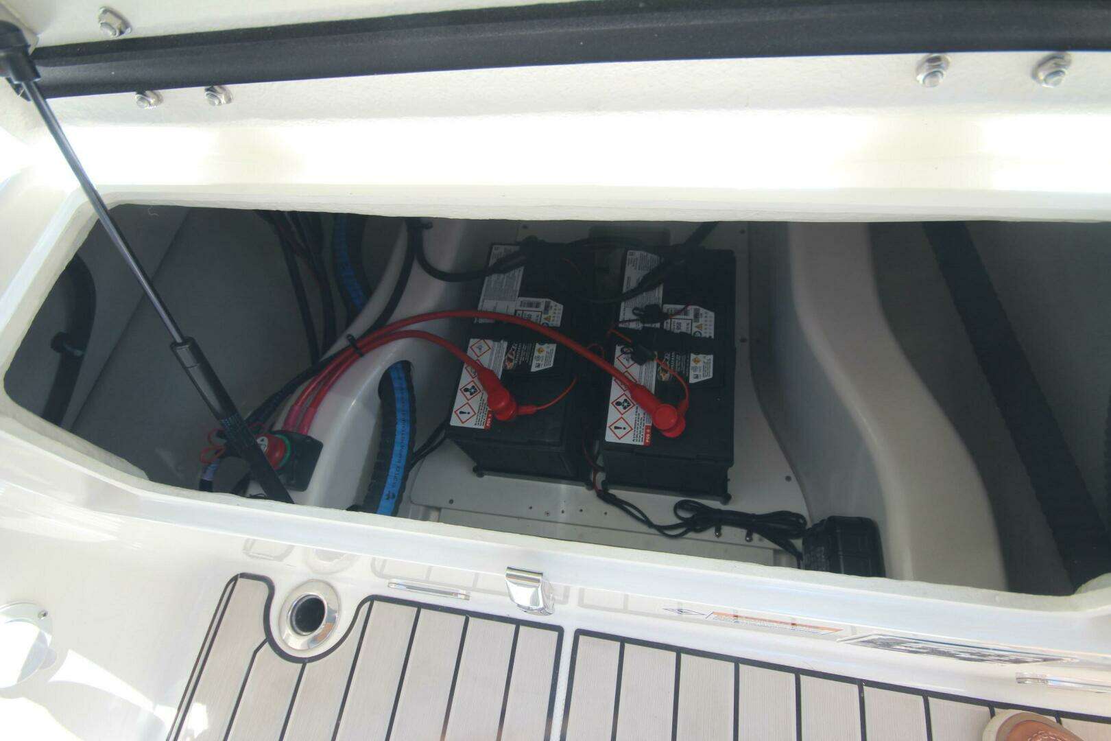 2025 Zodiac Medline 6.8 NEO - Image 27