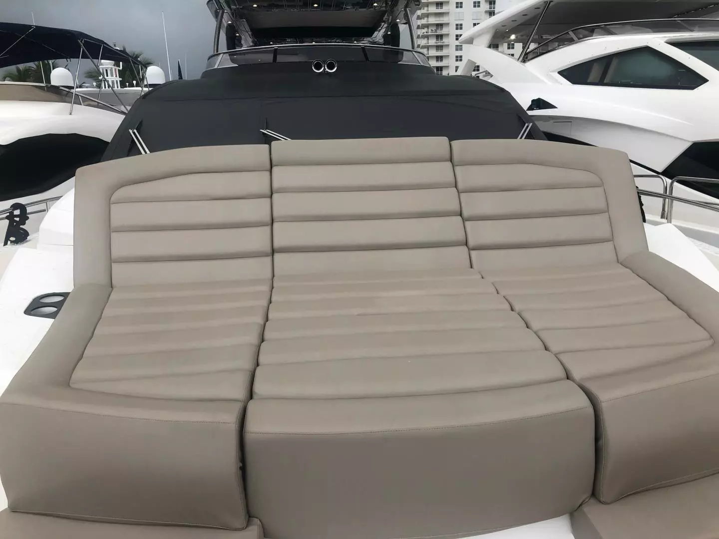 2019 Sunseeker Yacht - Image 8
