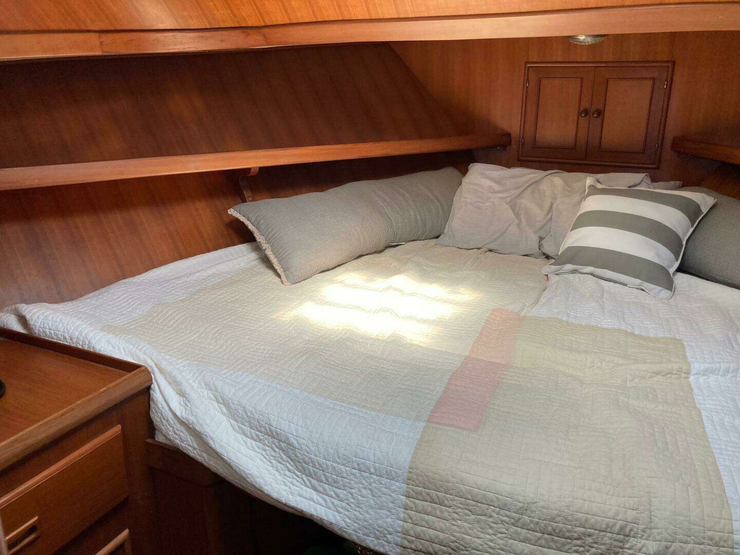 1985 Offshore Yachts 48 Yachtfisher - Image 40