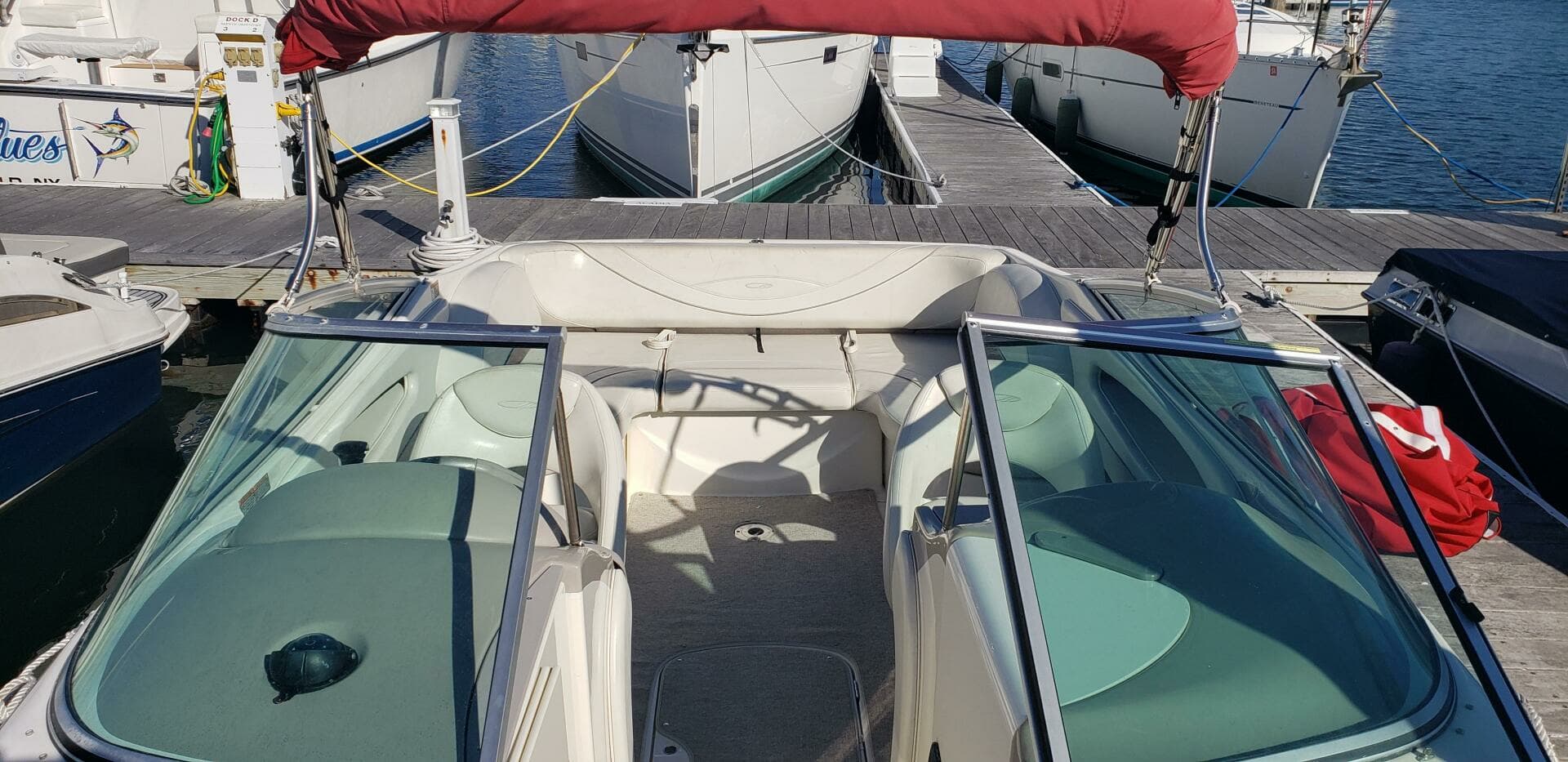 2004 Maxum 2400 SCR - Image 4