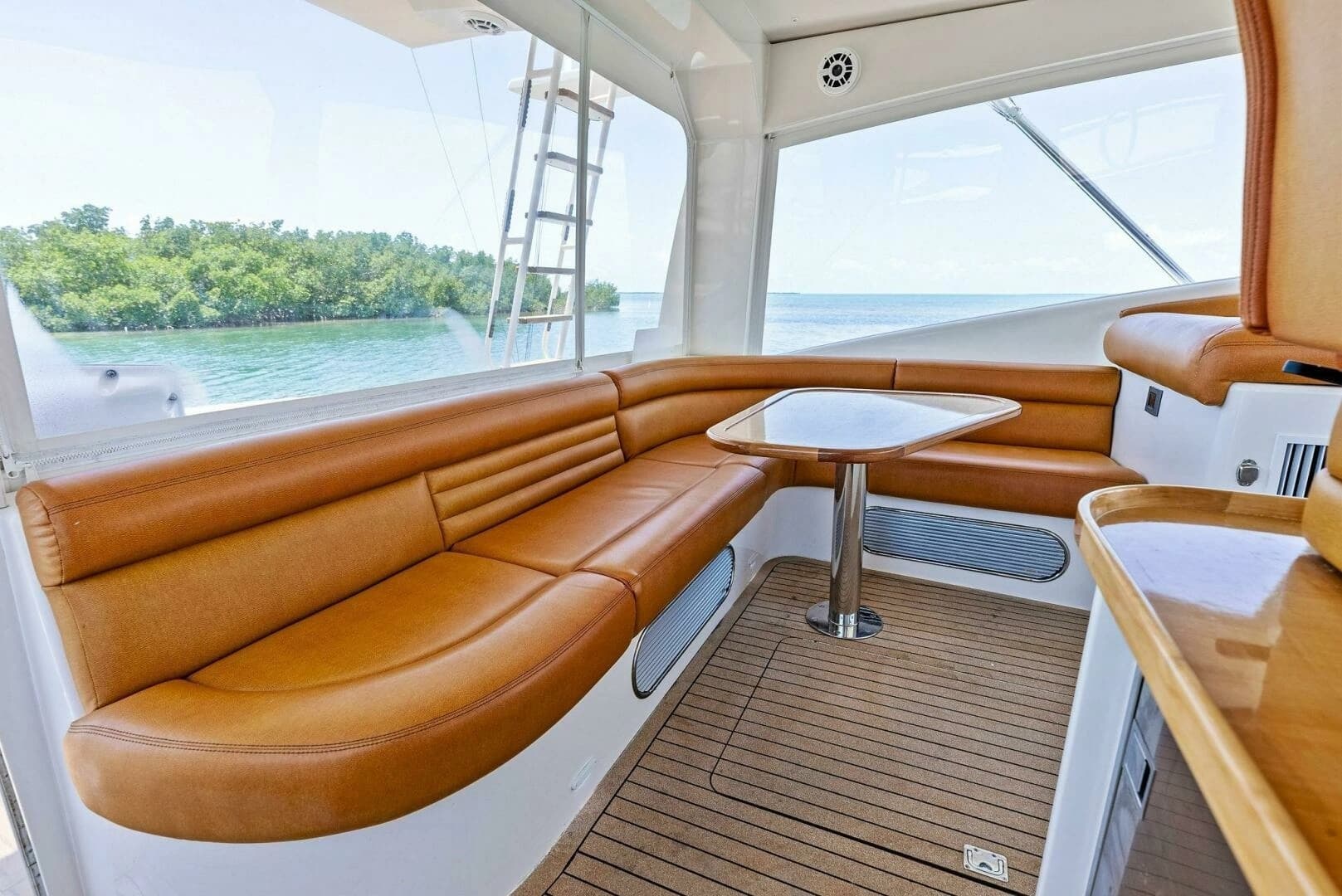2020 Calcutta 480 Catamaran - Image 11