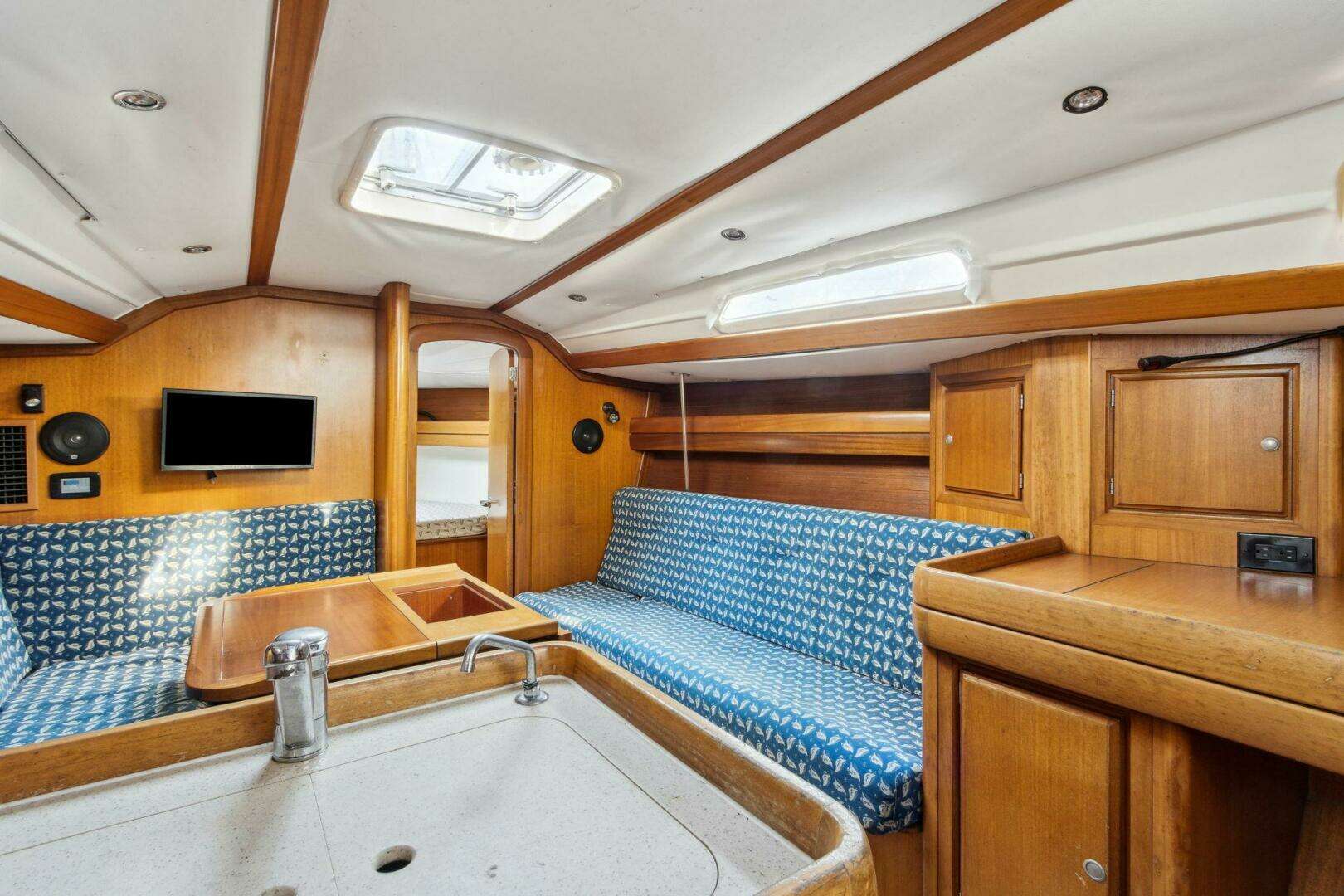 1998 Dufour 35 Classic - Image 14
