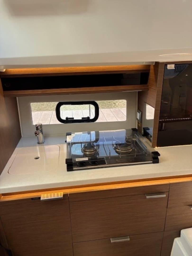 2022 Jeanneau Leader 10.5 WA 2 - Image 16