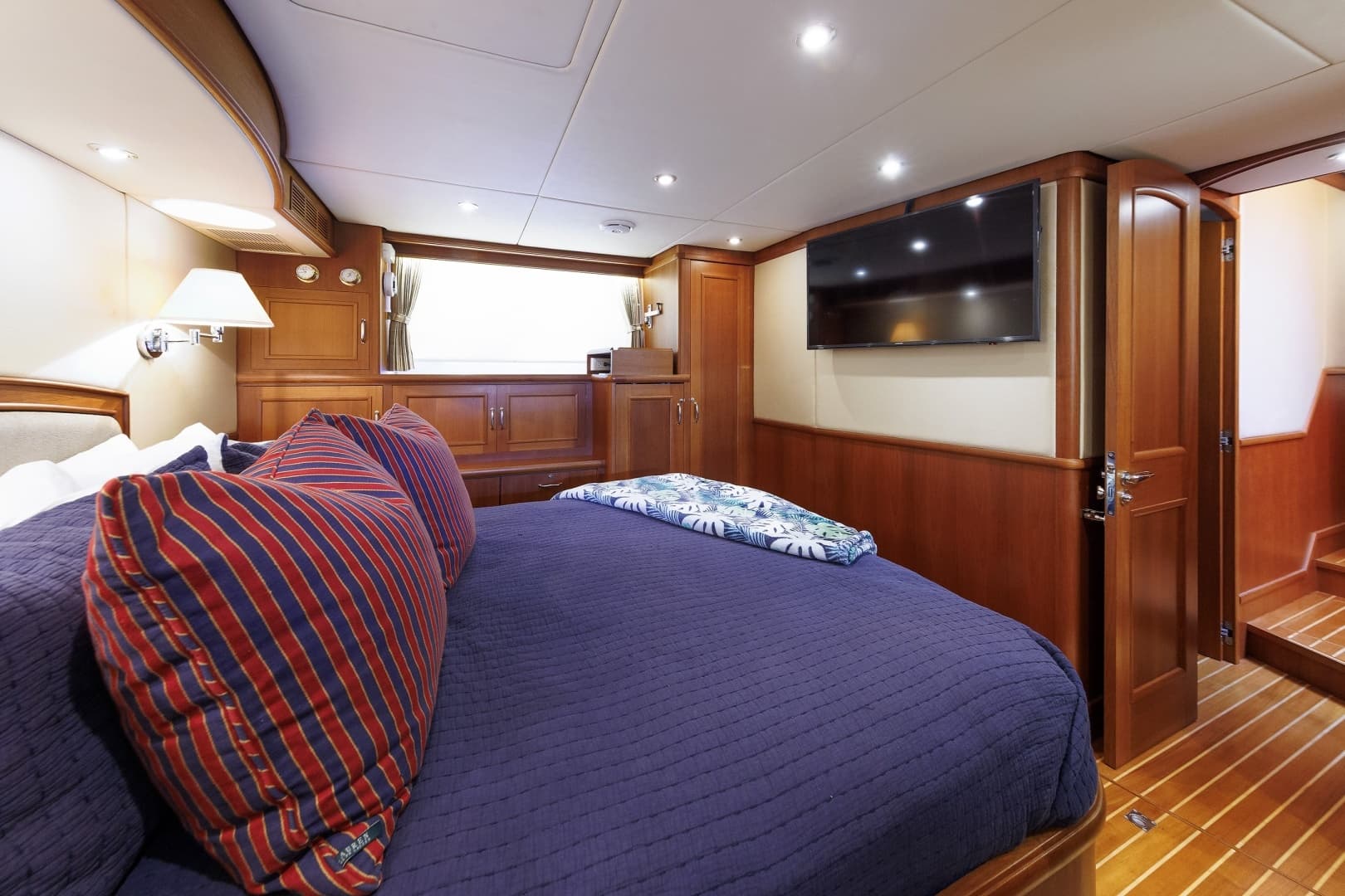 2007 Grand Banks — - Image 59