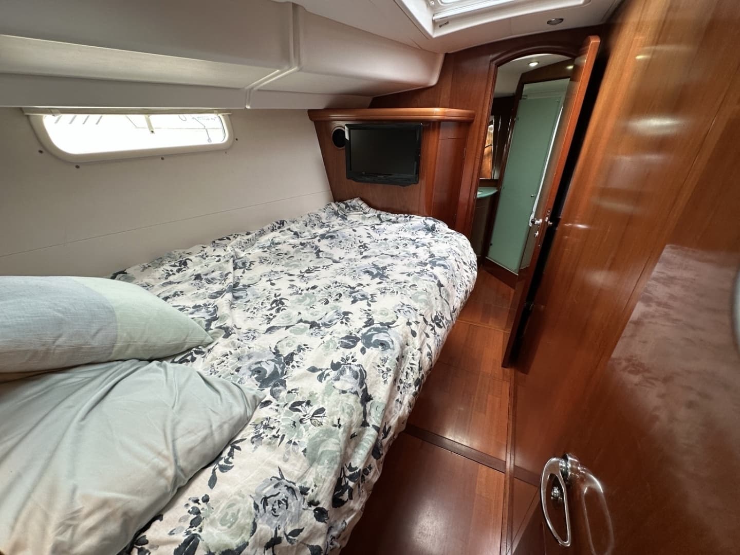 2003 Beneteau 57 - Image 10