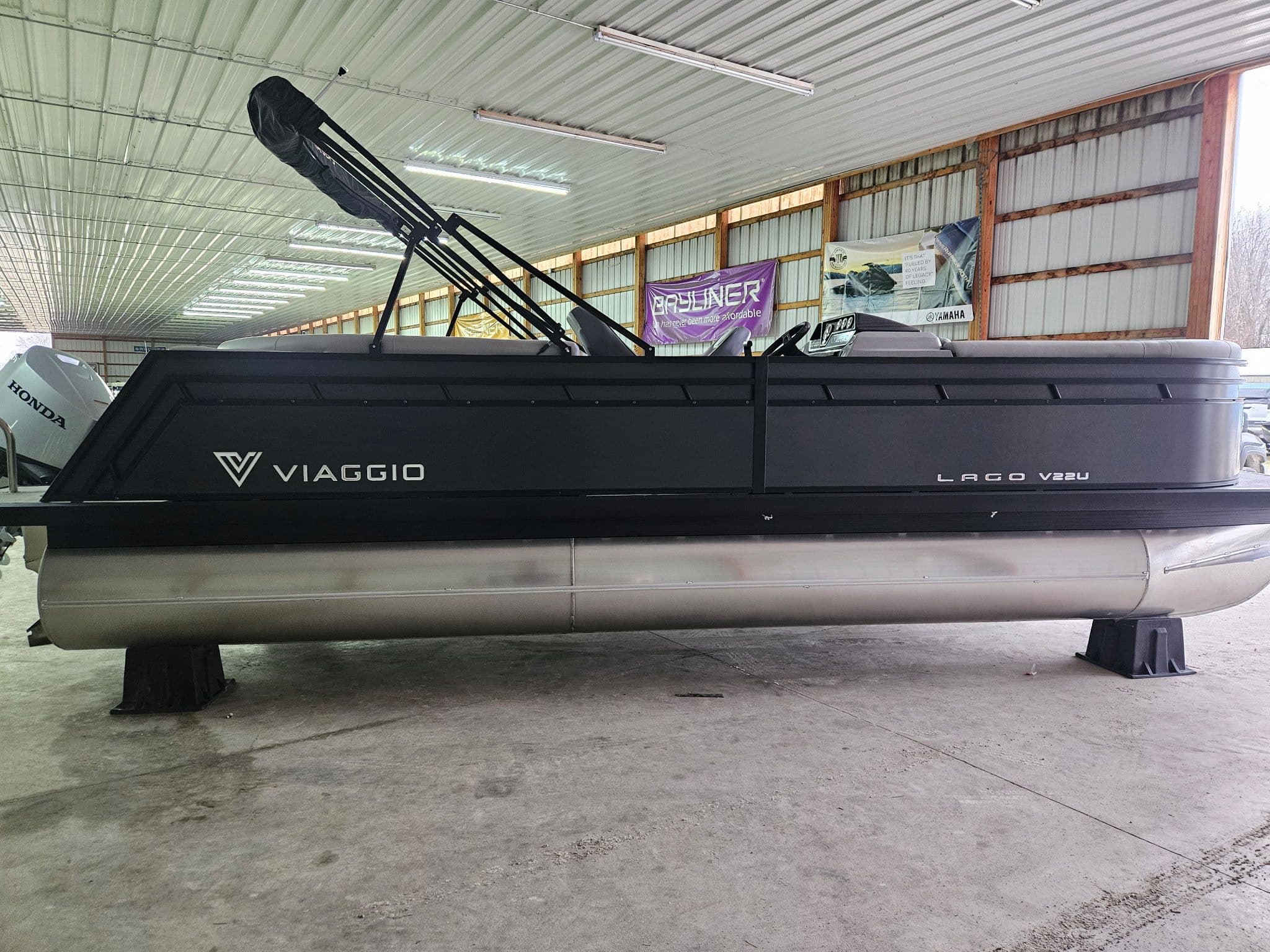 2026 Viaggio Lago V 22U Tritoon - 6