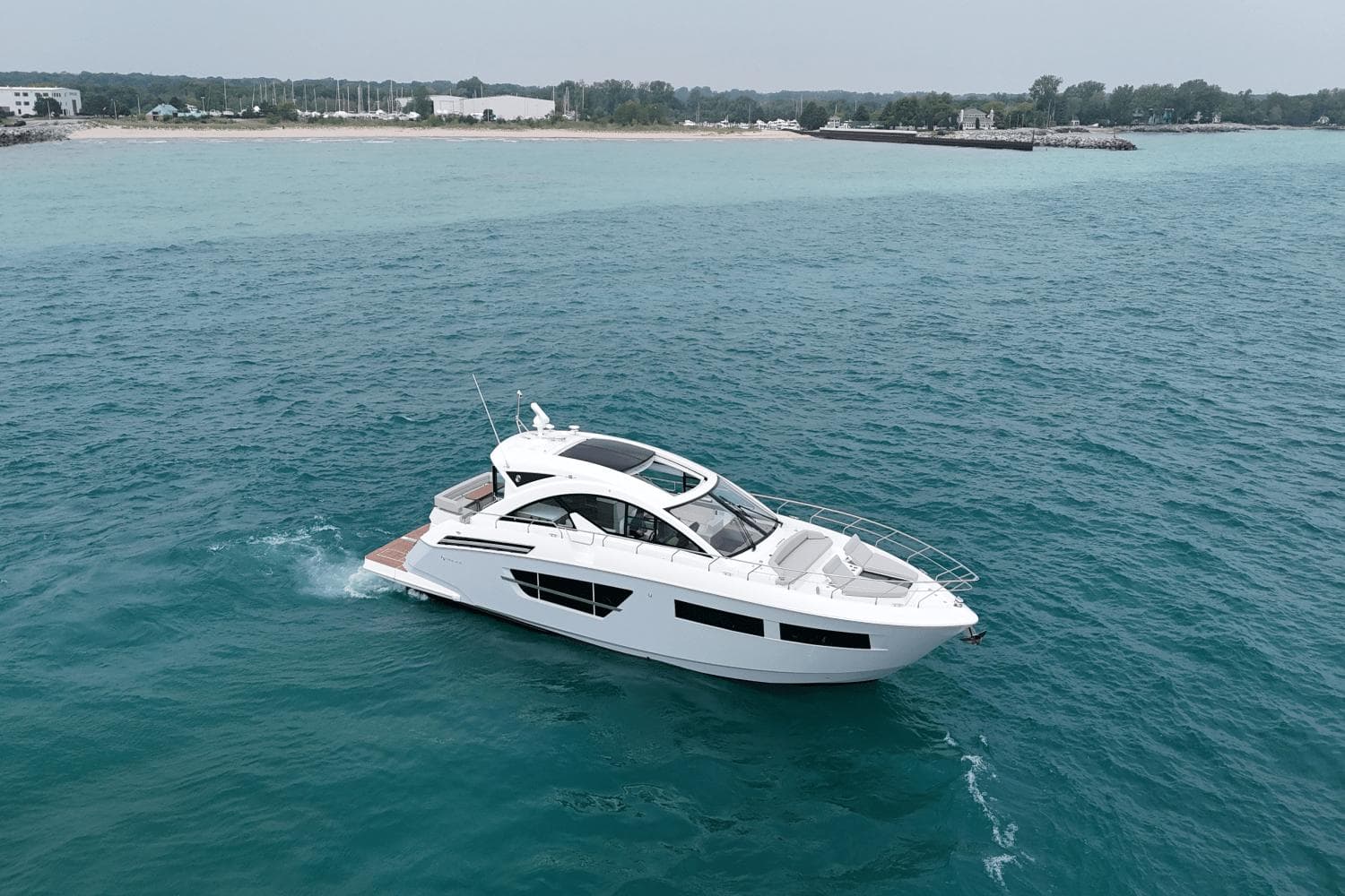 2025 Cruisers Yachts 60 Cantius - 3