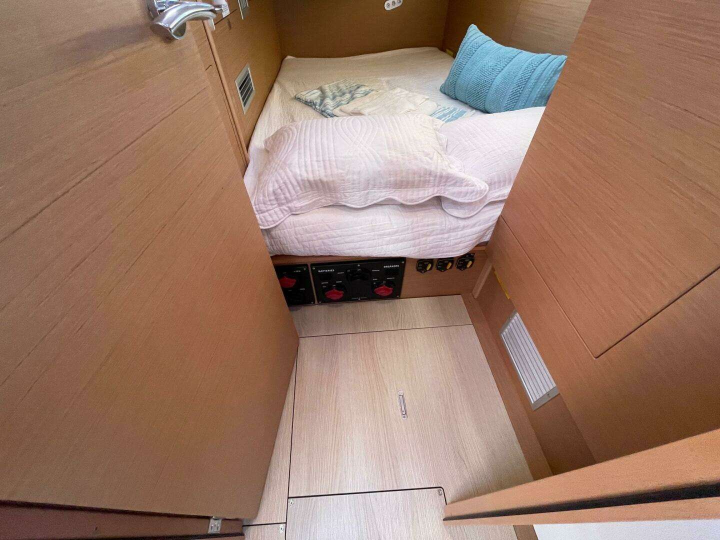 2027 Jeanneau Sun Odyssey 415 - Image 61