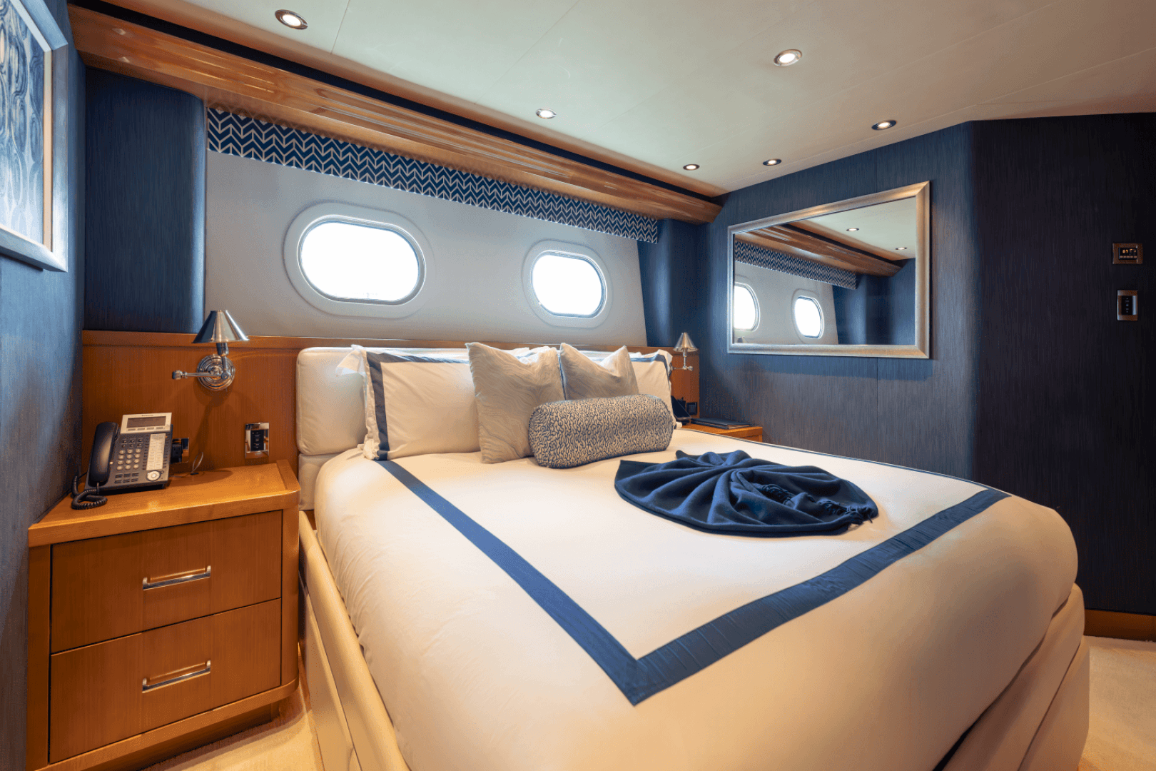 2014 Westport 40M - Image 72