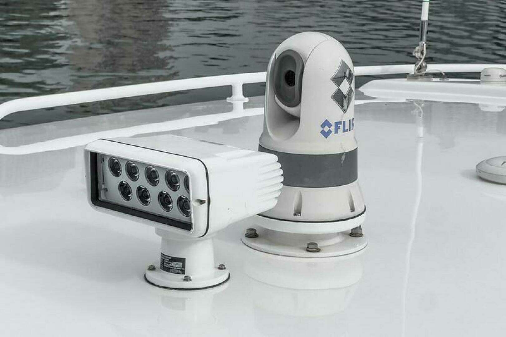 2022 Intrepid 477 Evolution - Image 43