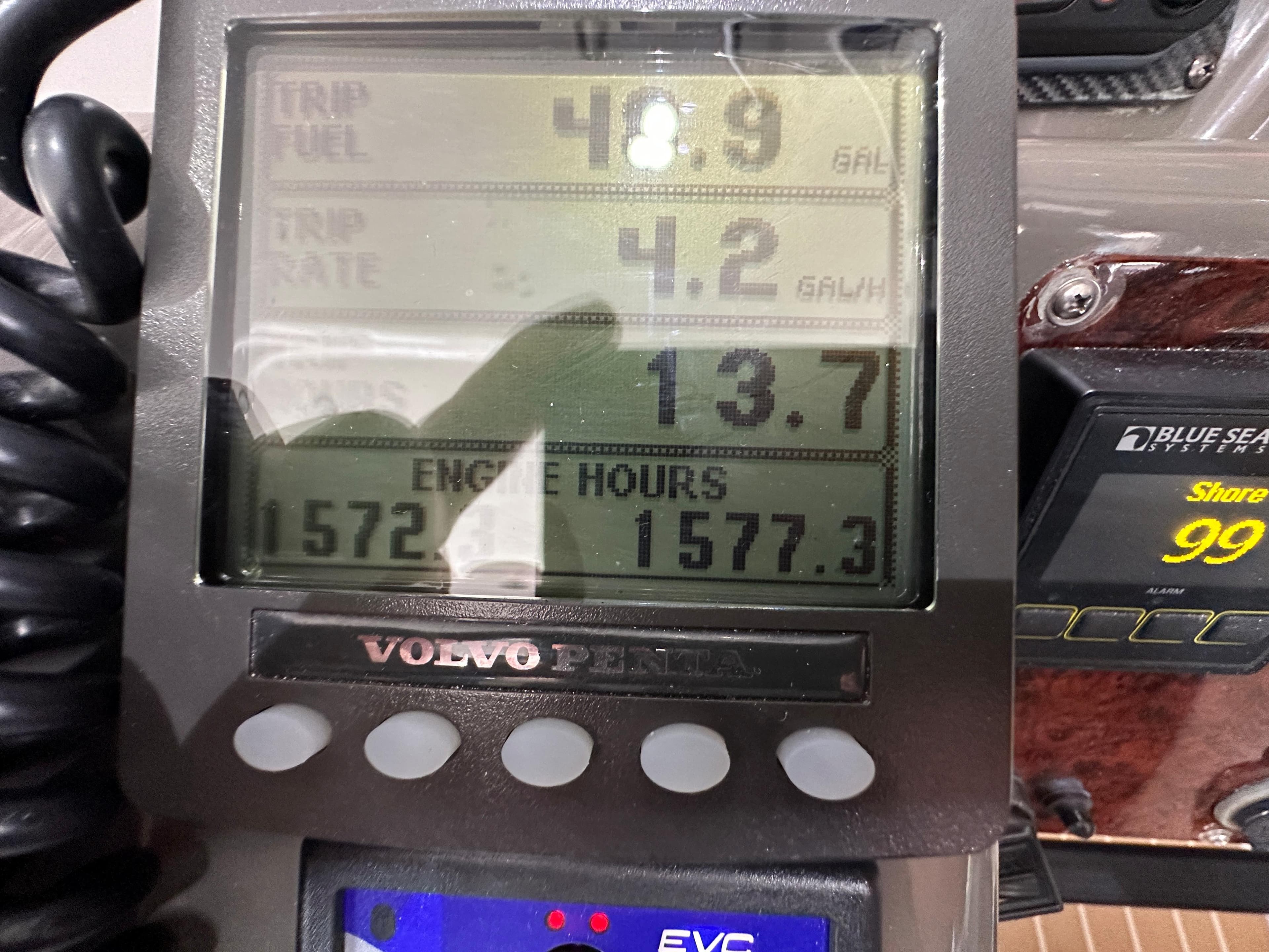 Volvo Penta engine display on a 2007 Regal 4460 Commodore boat showing fuel and engine hours.