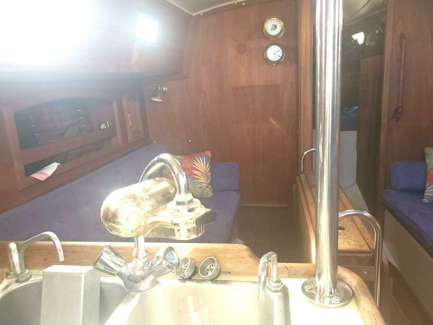 1989 Pacific Seacraft Cutter - Image 20