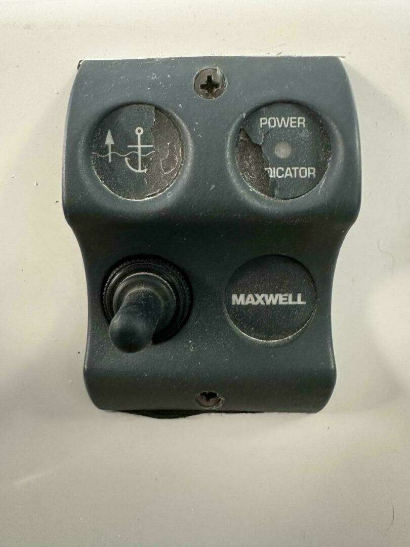 2001 Wellcraft 270 Coastal - Image 60