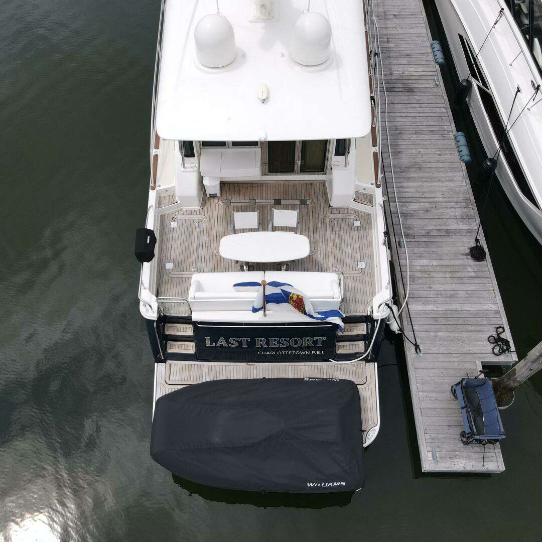 2021 Sabre 58 Salon Express - Image 51