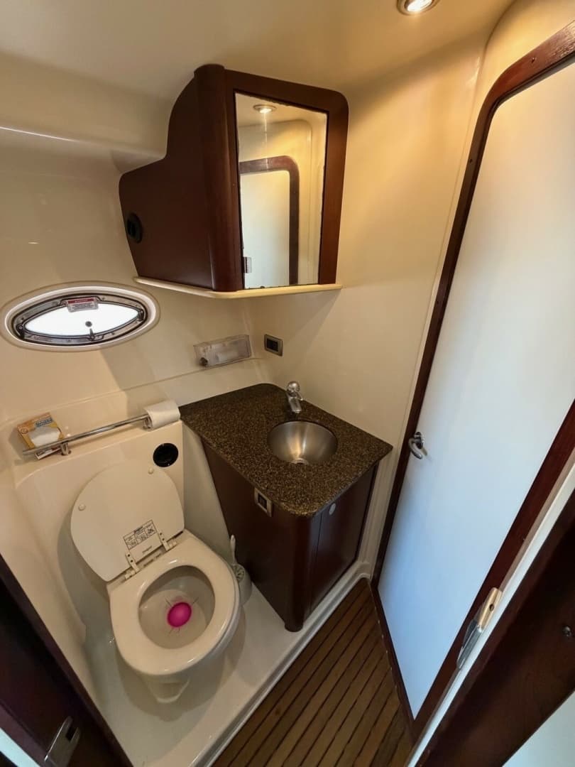 2007 Sea Ray 380 DA - Image 31