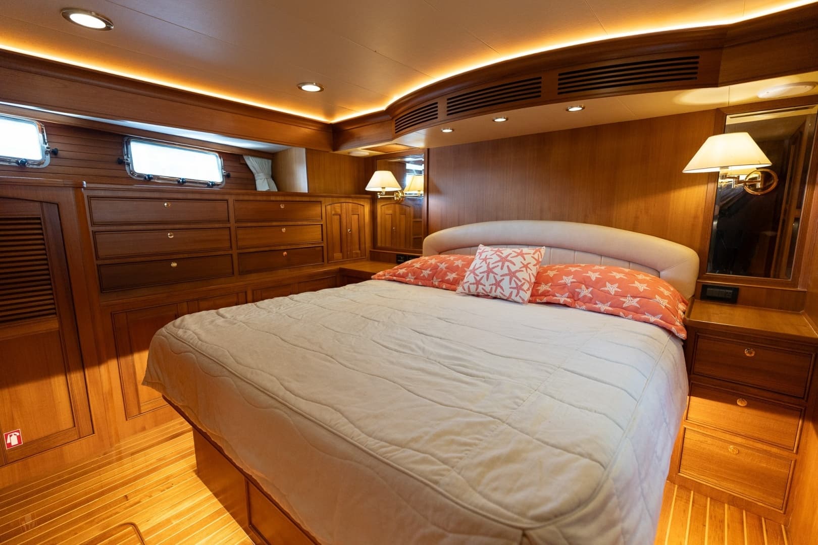 2016 Marlow Explorer 58E - Image 51