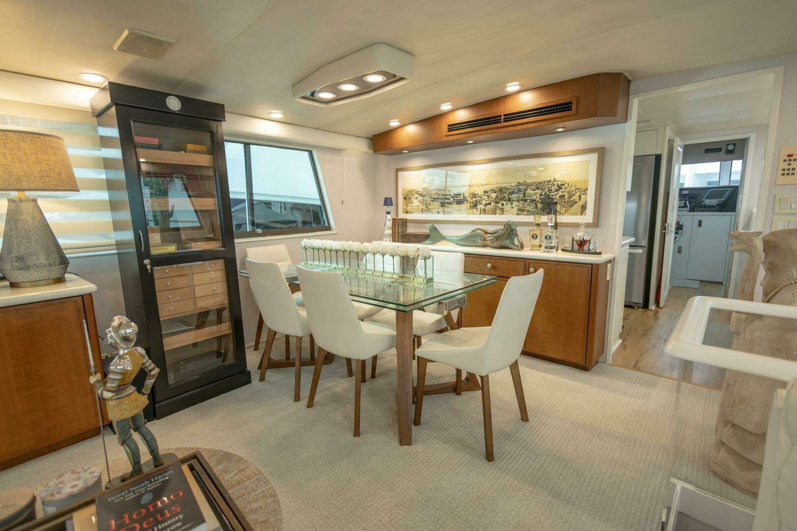 1989 Hatteras Cockpit Motor Yacht - Image 8