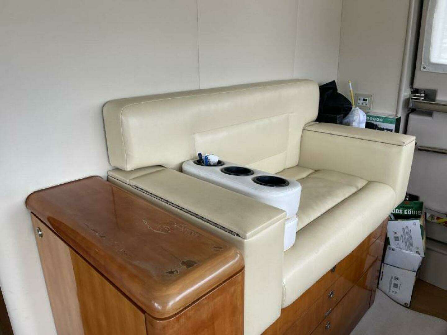2002 Cheoy Lee Sport Motor Yacht - Image 20