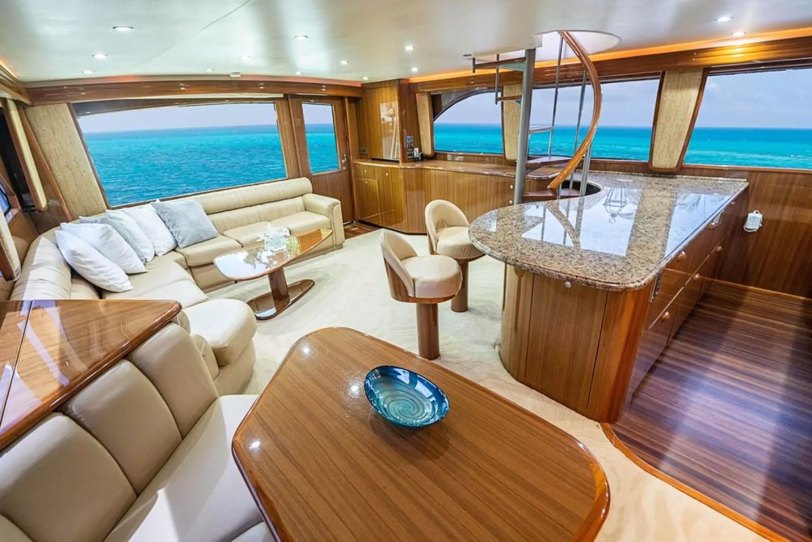 2007 Viking Enclosed Bridge - Image 20