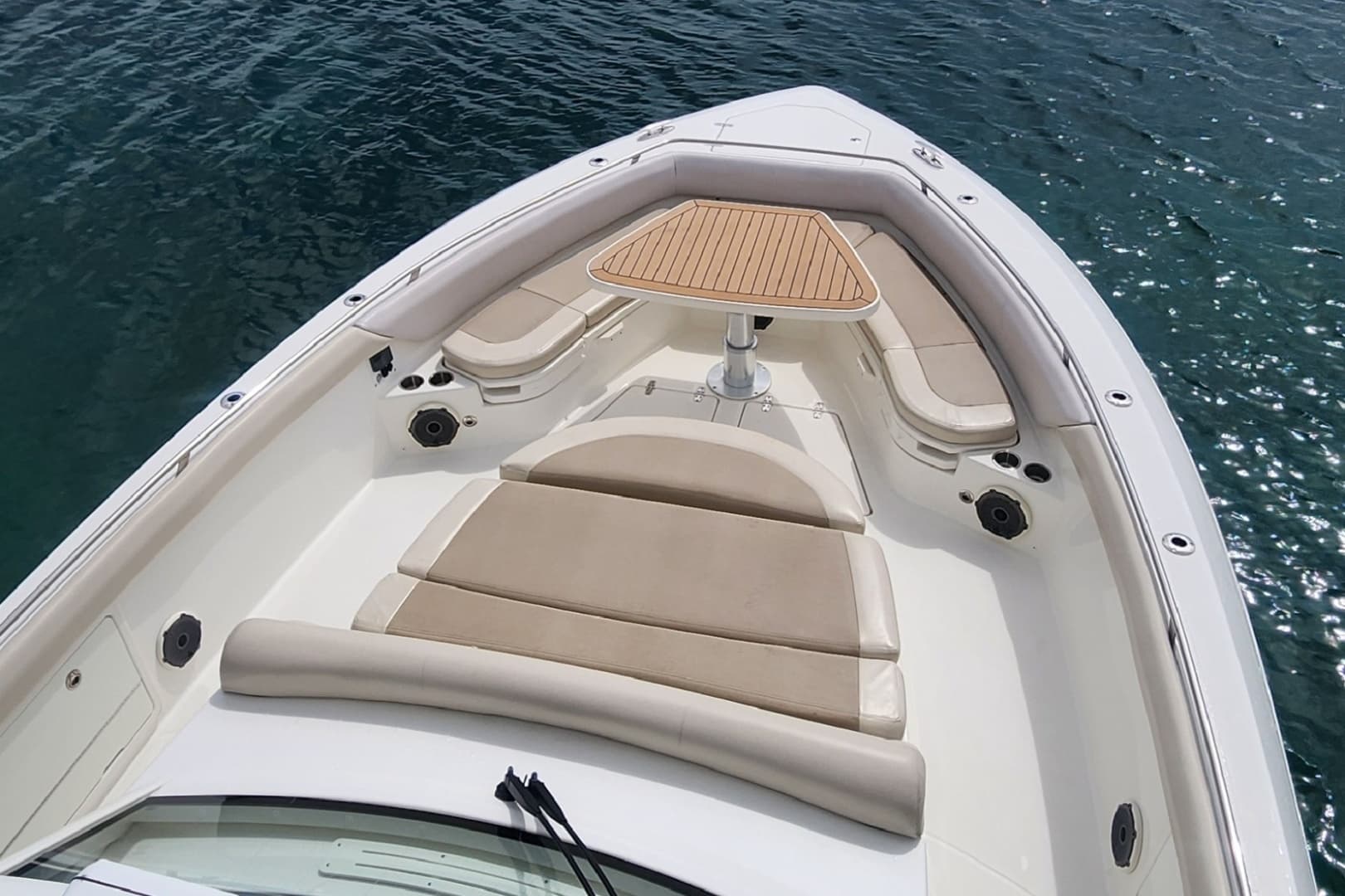 2020 Boston Whaler Outrage - Image 14