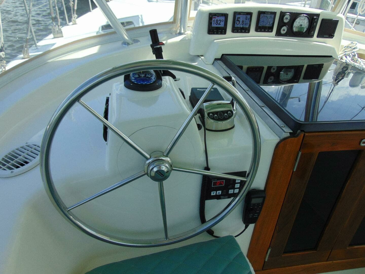 1981 Pearson 530 - Image 42