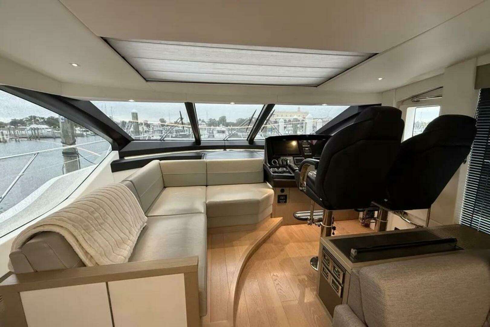 2020 Sunseeker 74 Sport Yacht - Image 7