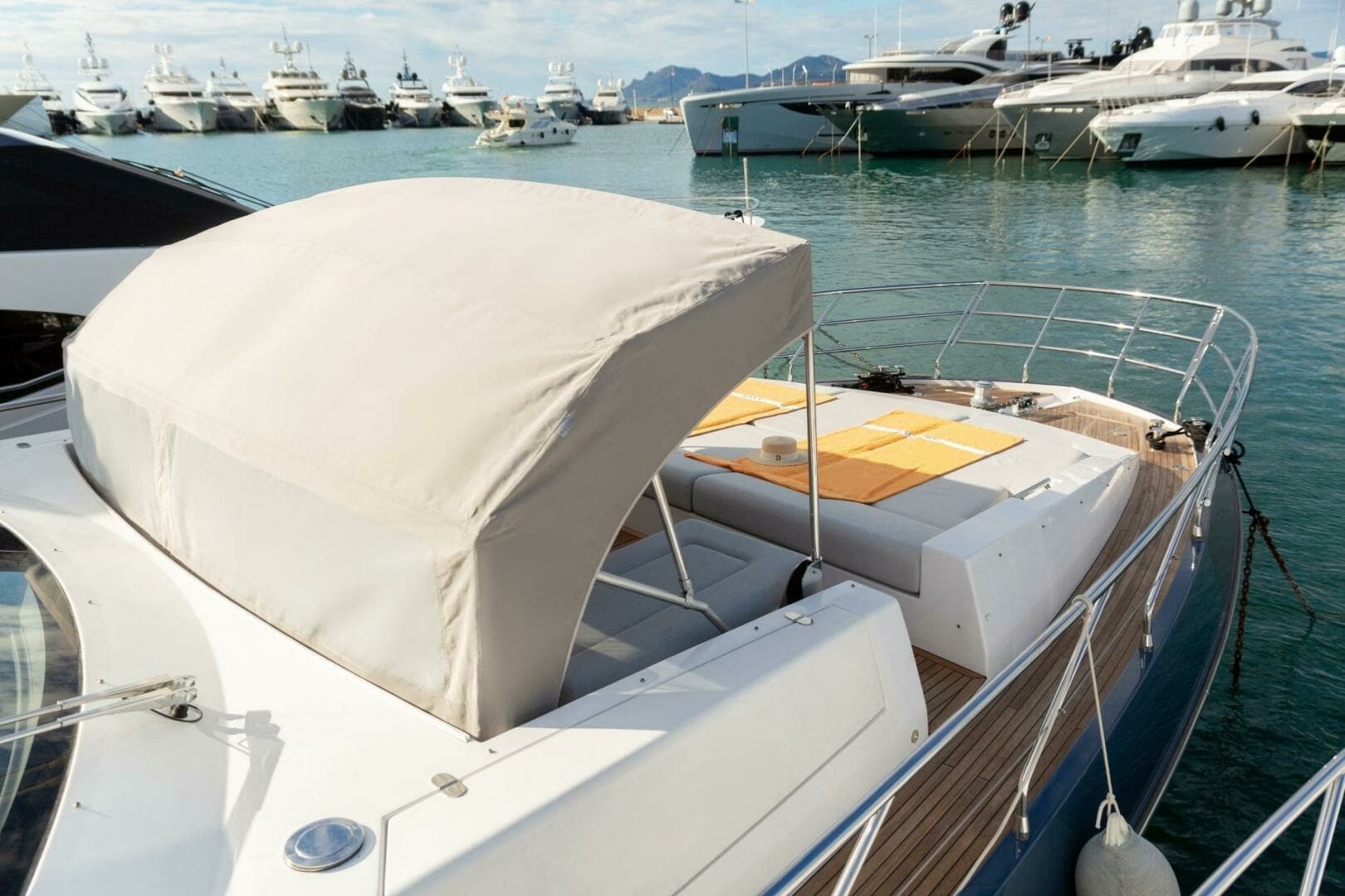 2020 Azimut 72 Flybridge - Image 23