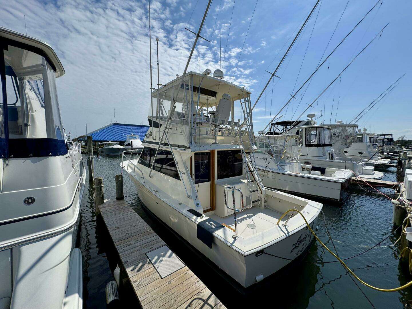 1988 Viking 35 Convertible - Image 2