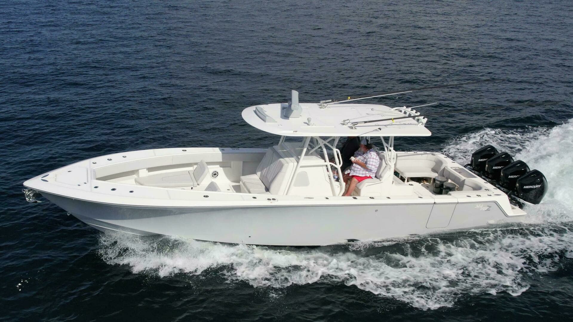 2022 SeaVee 390z Center Console - Image 43