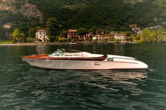 2011 Riva 33' Aquariva