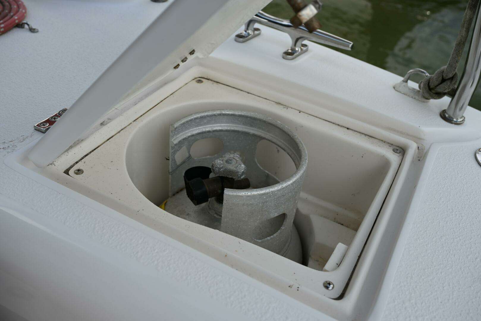 2002 Catalina — - Image 72