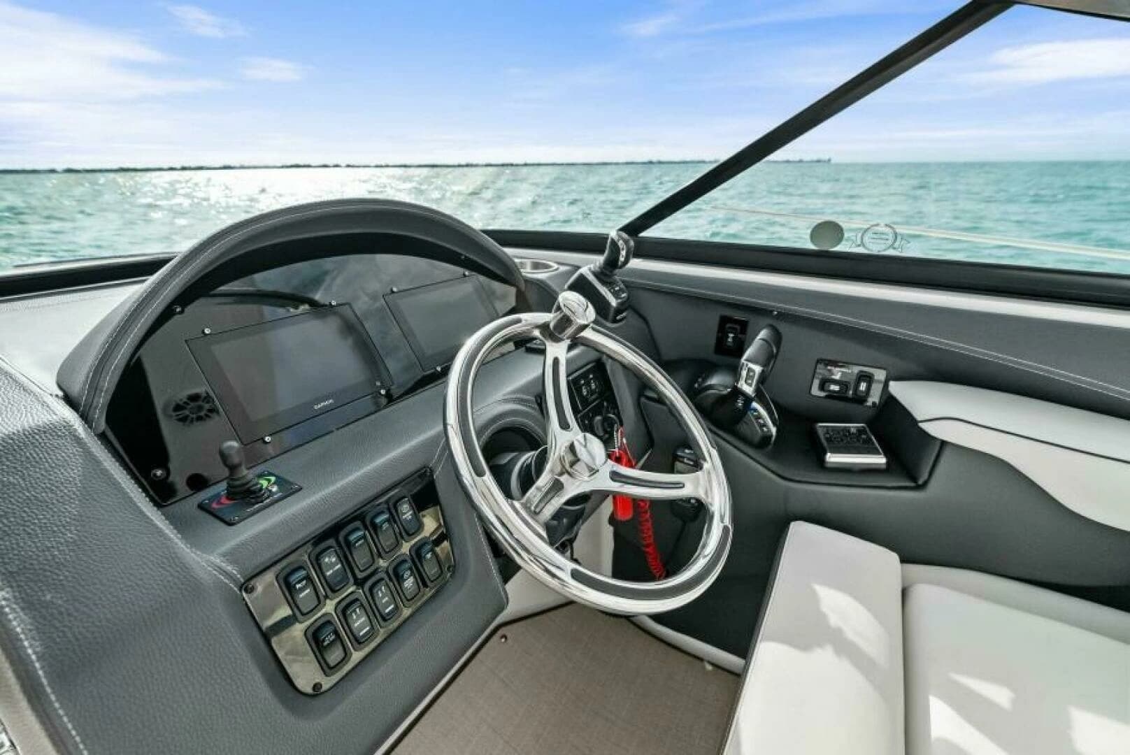 2023 Regal 29 OBX - Image 18