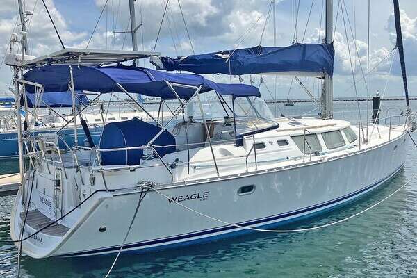 2002 Jeanneau 43DS - Image 1