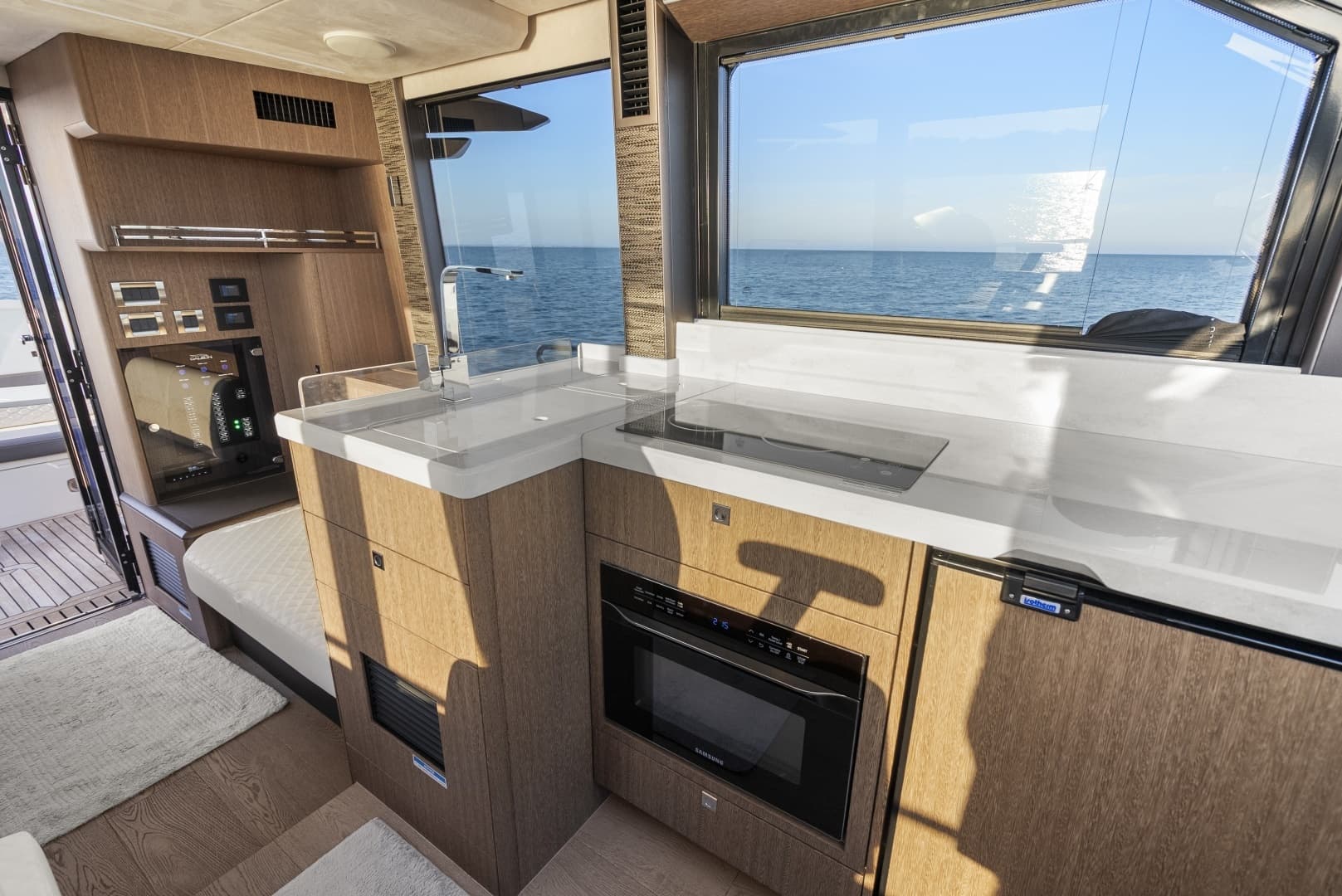 2023 Galeon 400 Flybridge - Image 22