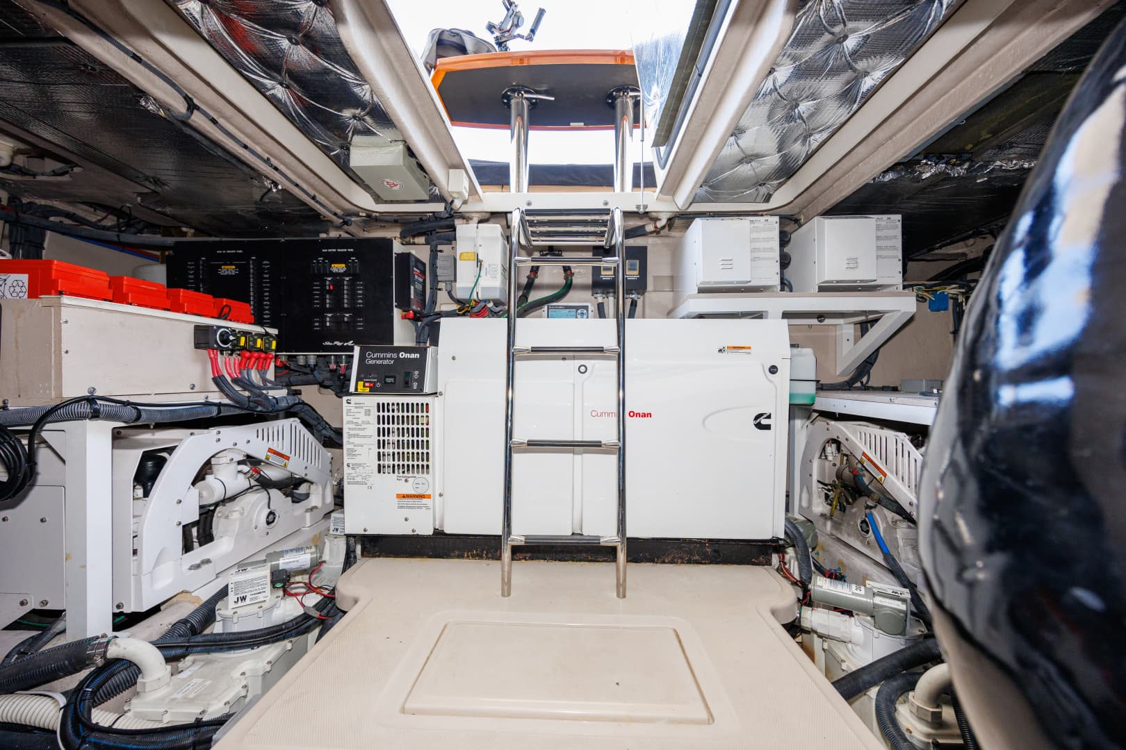 2017 Sea Ray L650 Fly - Image 55